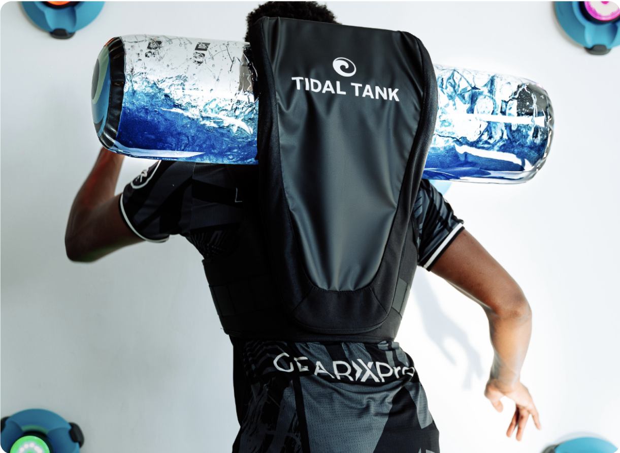 water bag hydrovest for fitness and baseball