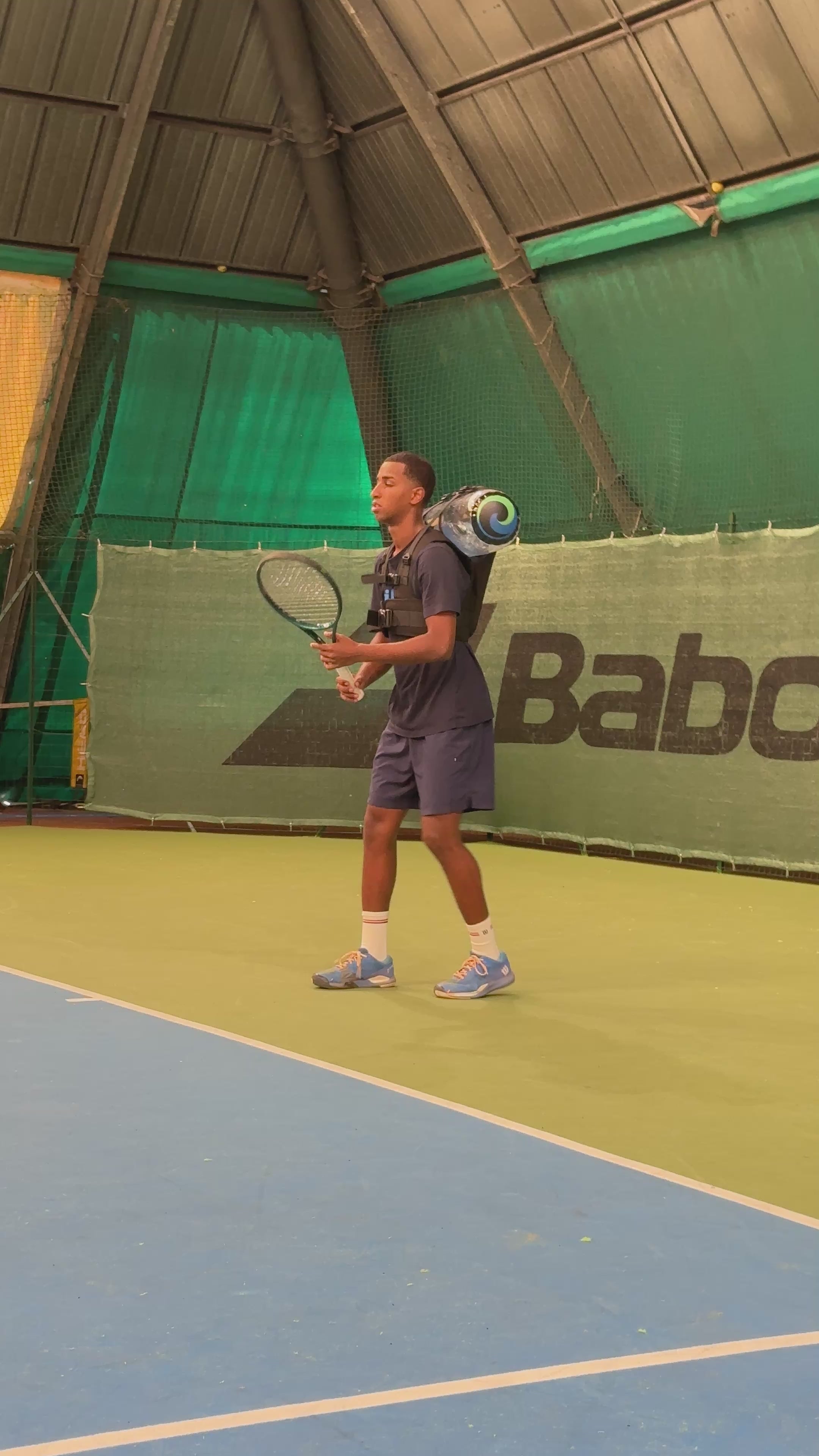 Tidal Tank Hydrovest - Tennis Water Bag Exercise